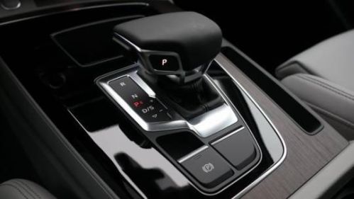 2025 Audi Q5 WA1G2AFY0S2033206