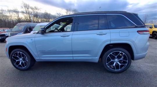 2024 Jeep Grand Cherokee 1C4RJYE60R8511075