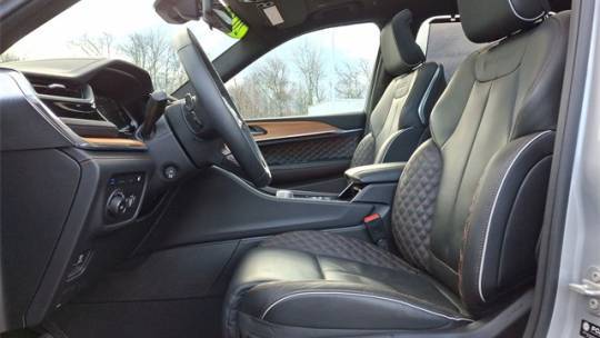2024 Jeep Grand Cherokee 1C4RJYE60R8511075