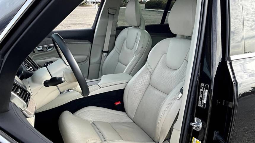 2022 Volvo XC90 YV4BR00L2N1813296