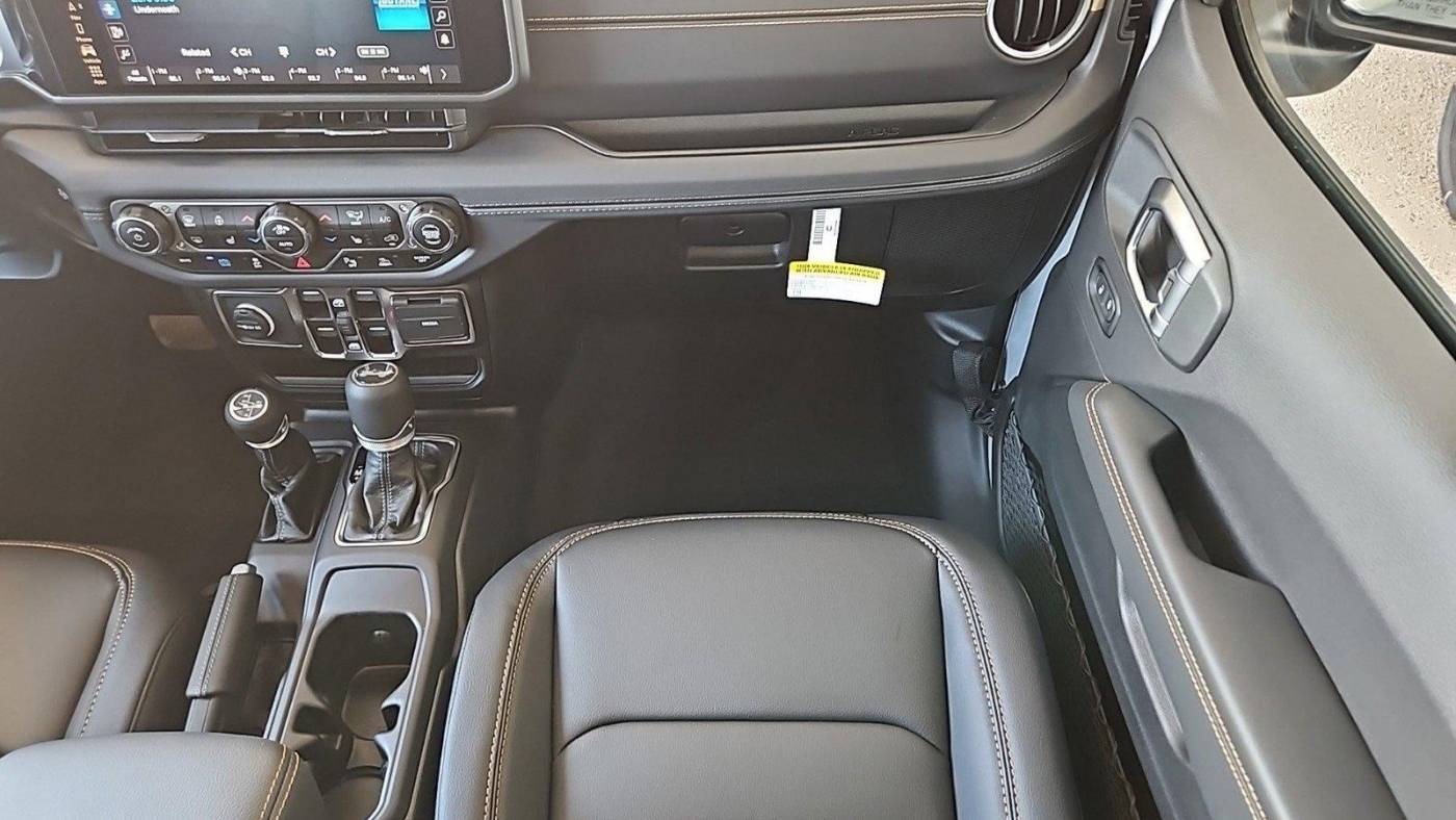 2024 Jeep Wrangler 1C4RJXP66RW231194