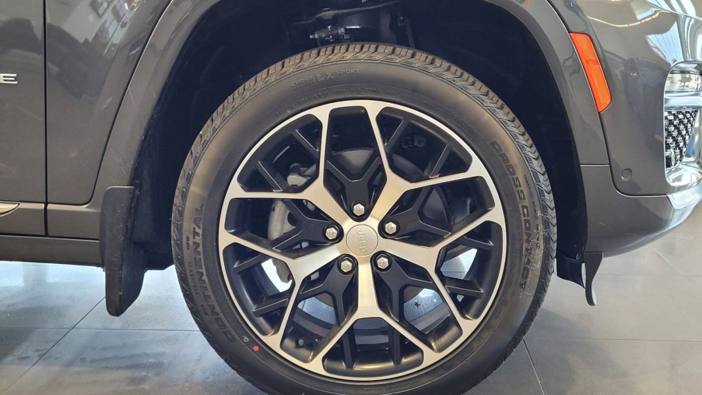 2023 Jeep Grand Cherokee 1C4RJYE68P8893188
