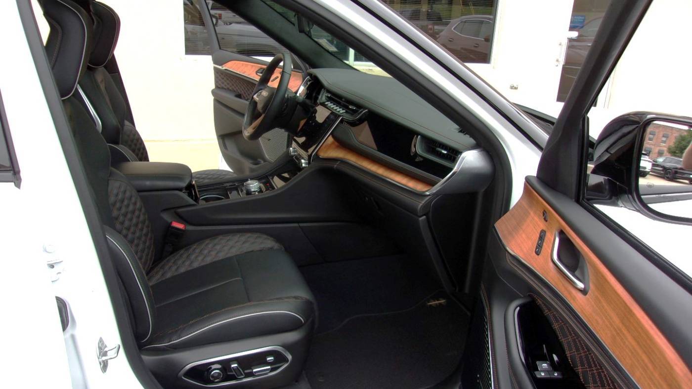2023 Jeep Grand Cherokee 1C4RJYE68P8804476