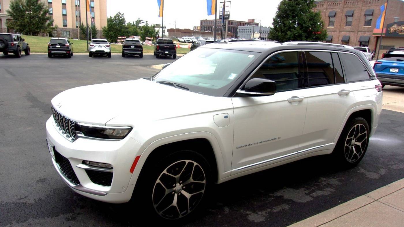 2023 Jeep Grand Cherokee 1C4RJYE68P8804476