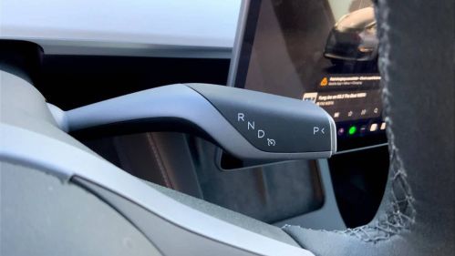 2025 Tesla Model Y 7SAYGAEE9SF222794