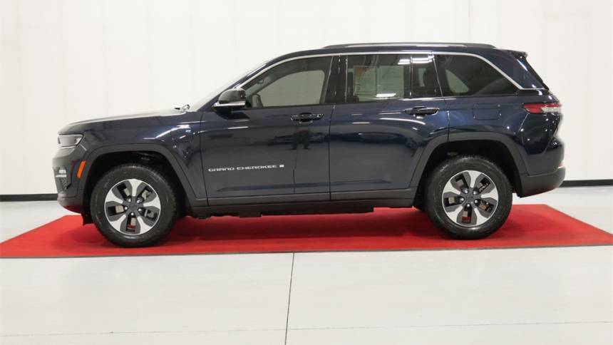 2022 Jeep Grand Cherokee 1C4RJYB64N8747467