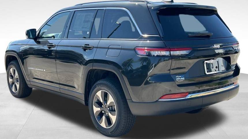 2024 Jeep Grand Cherokee 1C4RJYB67R8956868