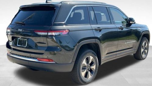 2024 Jeep Grand Cherokee 1C4RJYB67R8956868