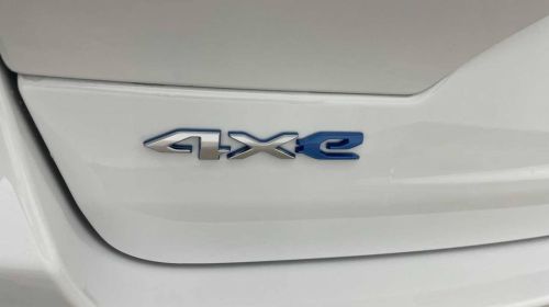 2025 Jeep Grand Cherokee 1C4RJYB68S8664393