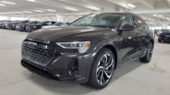 2024 Audi Q8 e-tron WA15AAGE3RB061378