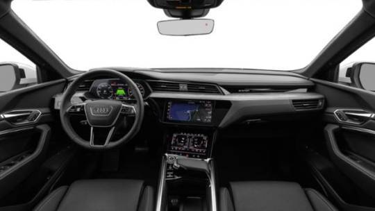 2024 Audi Q8 e-tron WA15AAGE8RB054068