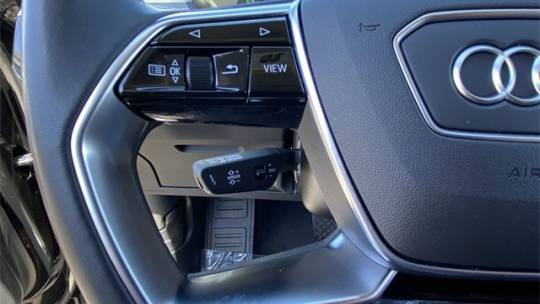 2024 Audi Q8 e-tron WA15AAGEXRB025364