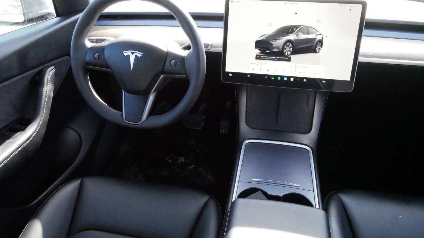 2022 Tesla Model Y 7SAYGDEE3NA004885