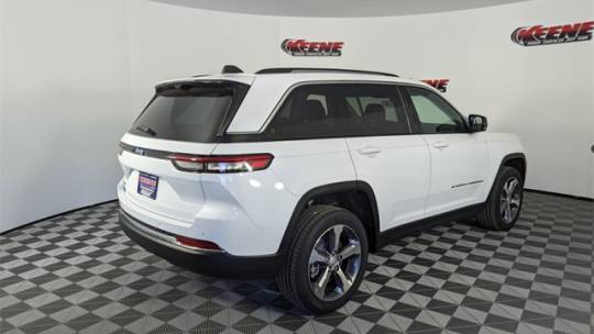 2024 Jeep Grand Cherokee 1C4RJYB66RC712917
