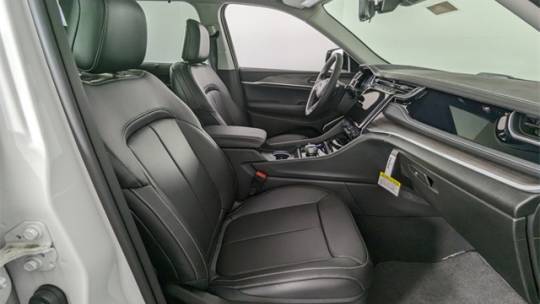 2024 Jeep Grand Cherokee 1C4RJYB66RC712917