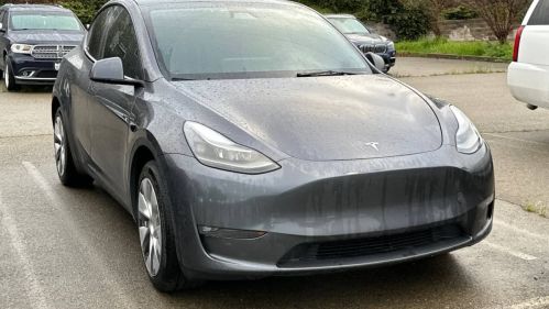 2023 Tesla Model Y 7SAYGDEE8PF936294