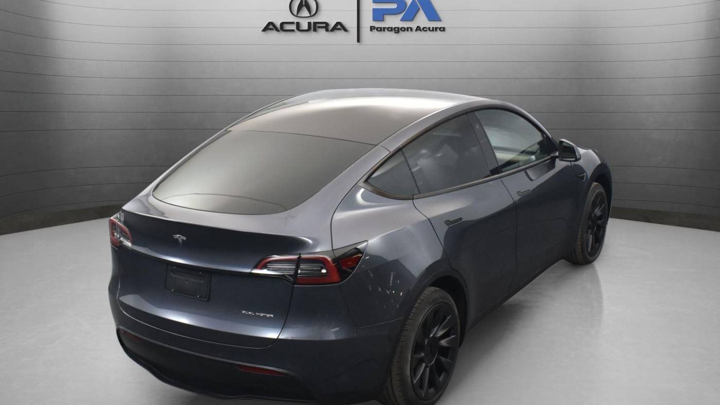 2023 Tesla Model Y 7SAYGDEE5PA023232