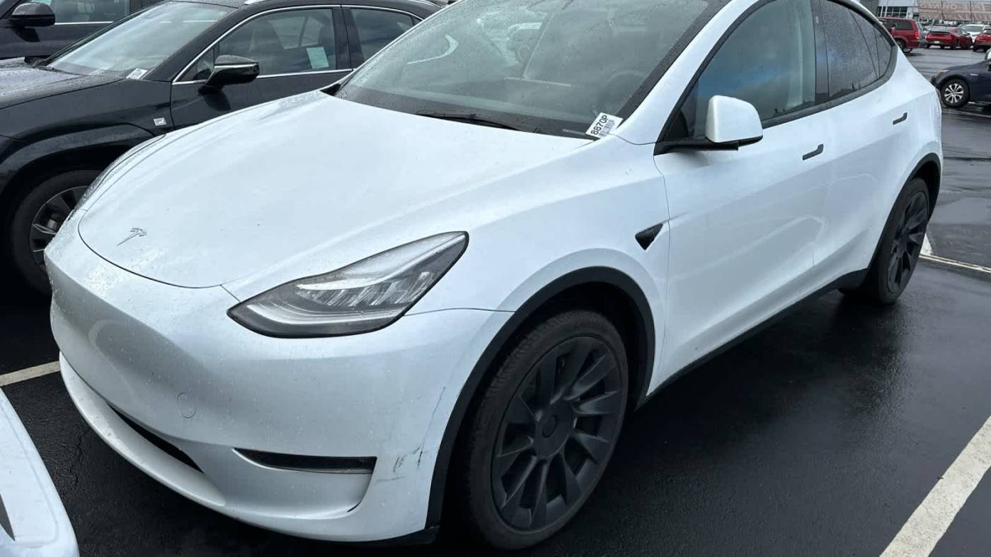 2023 Tesla Model Y 7SAYGDEE0PA071205