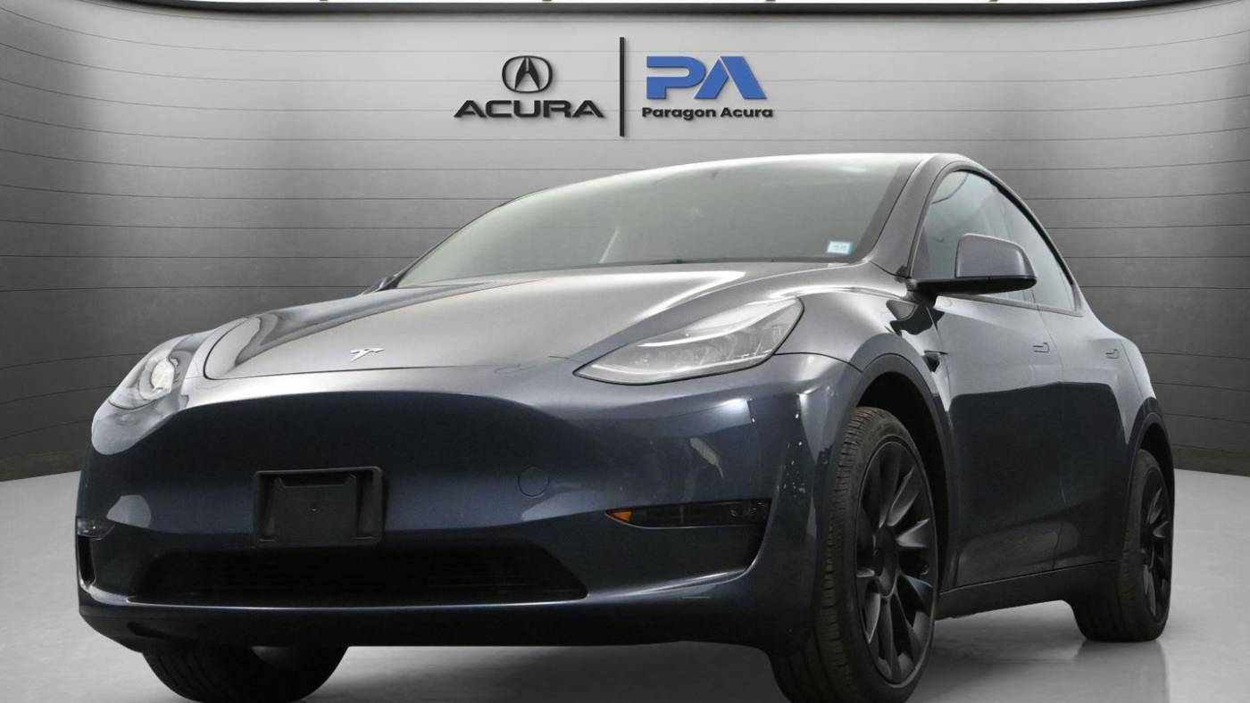 2023 Tesla Model Y 7SAYGDEE5PA023232