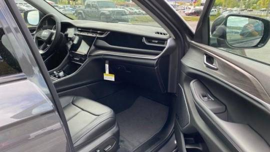 2024 Jeep Grand Cherokee 1C4RJYB68RC684862