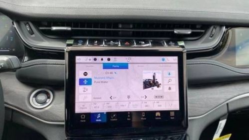 2024 Jeep Grand Cherokee 1C4RJYB68RC684862