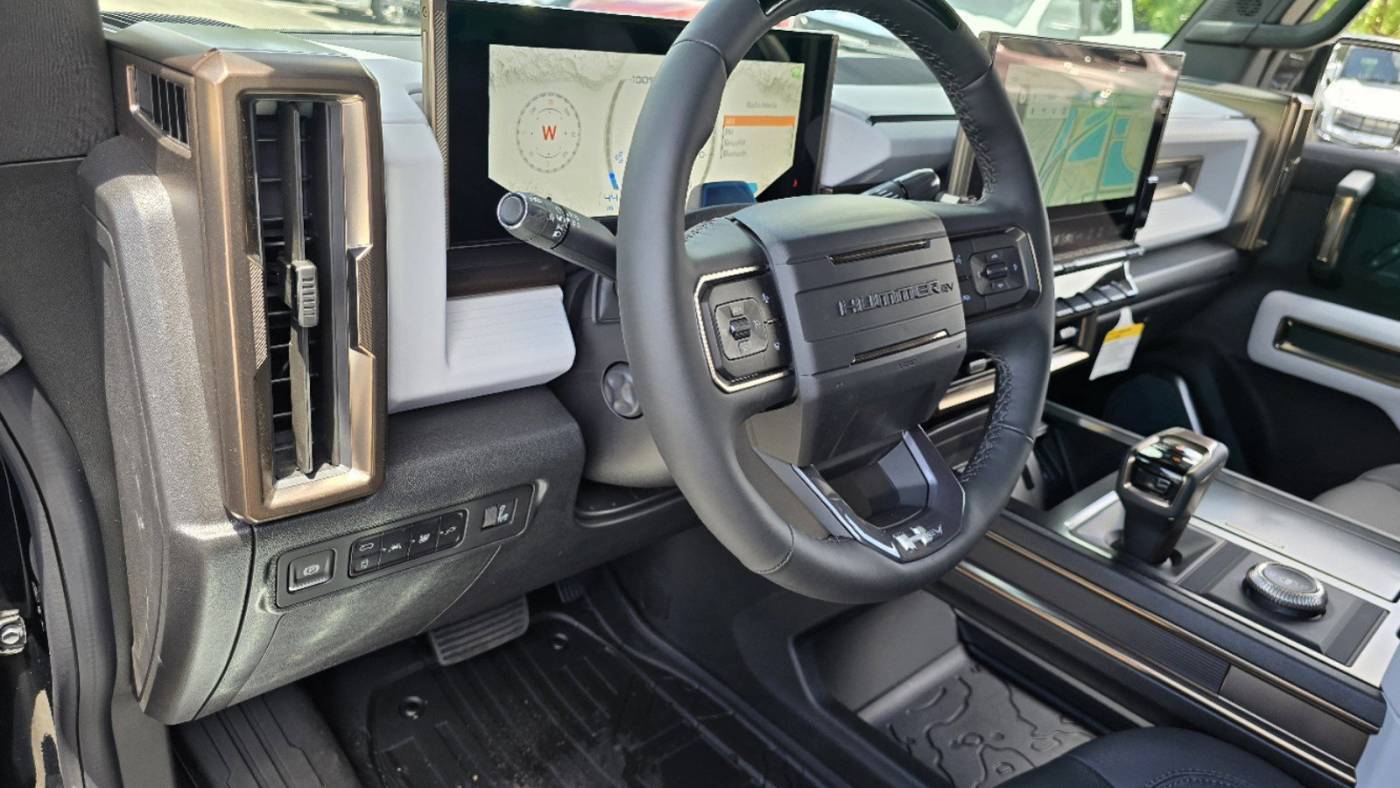2024 GMC HUMMER EV SUV 1GKB0NDE6RU113196