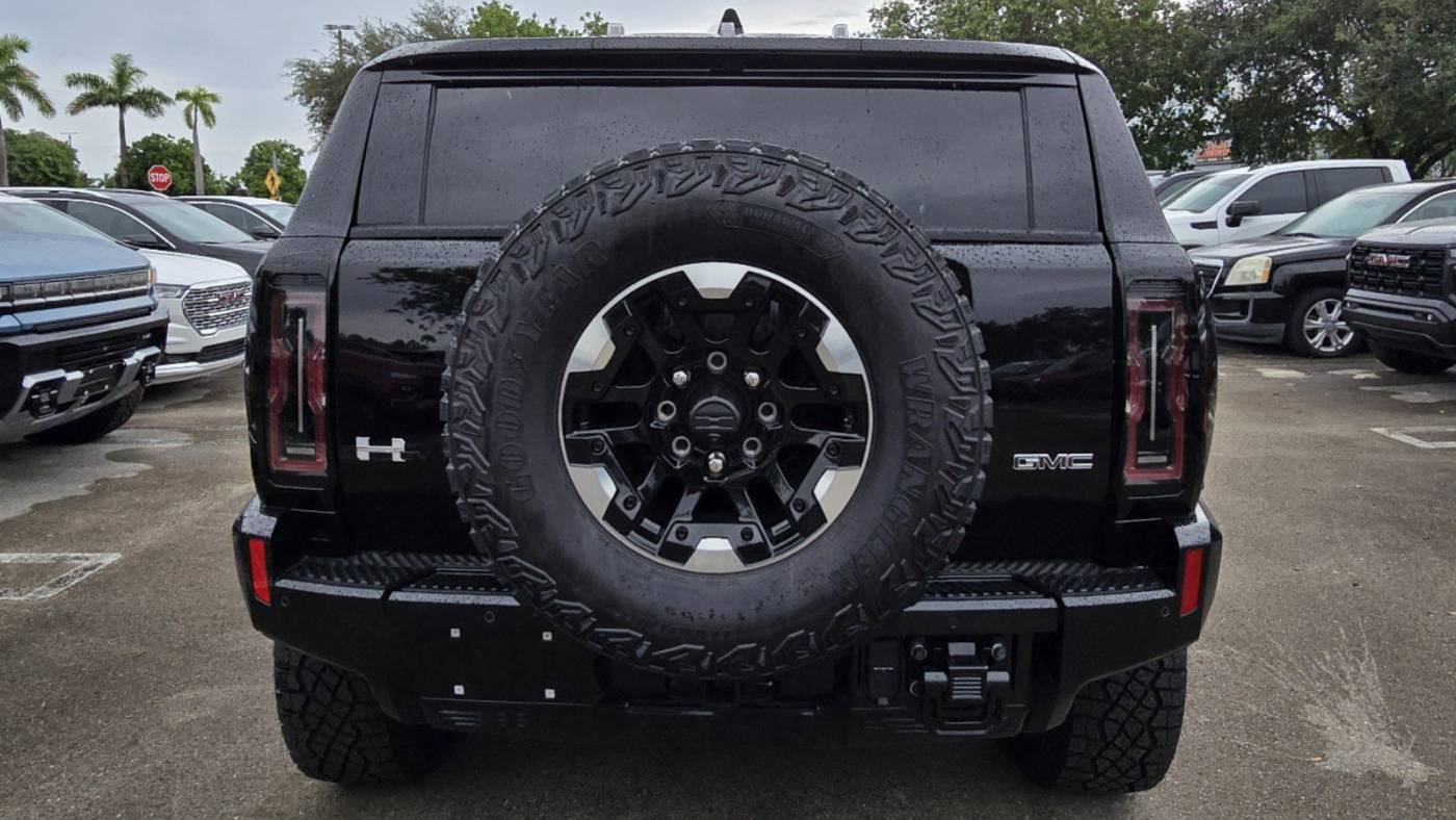 2024 GMC HUMMER EV SUV 1GKB0NDE8RU109246