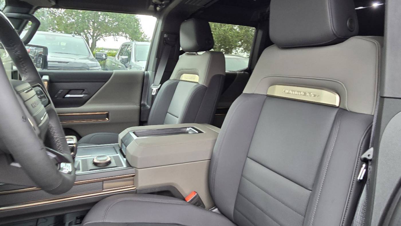 2024 GMC HUMMER EV SUV 1GKB0NDE8RU109246
