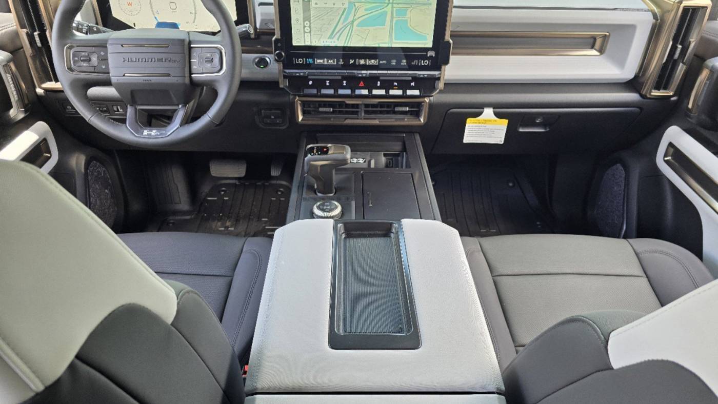 2024 GMC HUMMER EV SUV 1GKB0NDE6RU113196