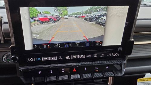 2024 GMC HUMMER EV SUV 1GKB0NDE8RU109246