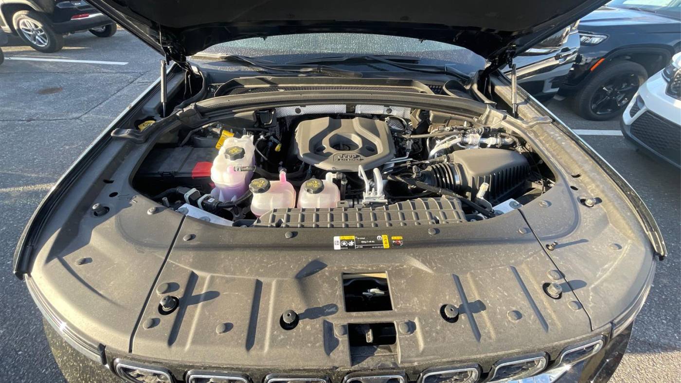 2023 Jeep Grand Cherokee 1C4RJYB68PC650580