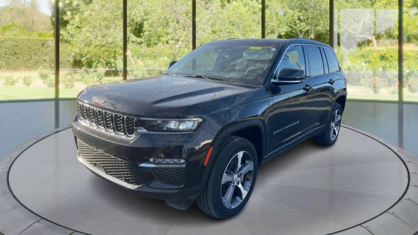 2023 Jeep Grand Cherokee 1C4RJYB68PC650580