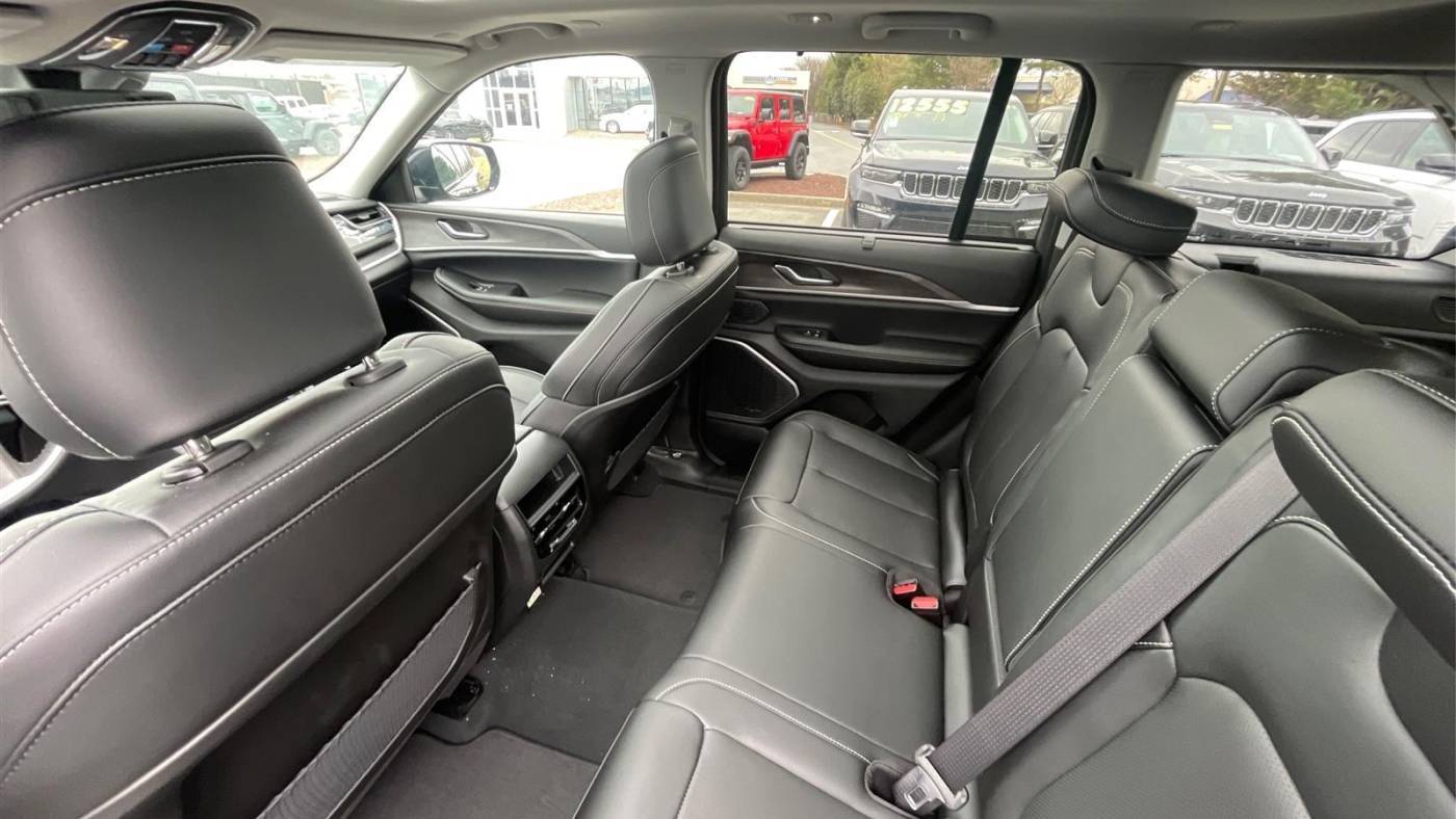 2023 Jeep Grand Cherokee 1C4RJYB6XPC650581