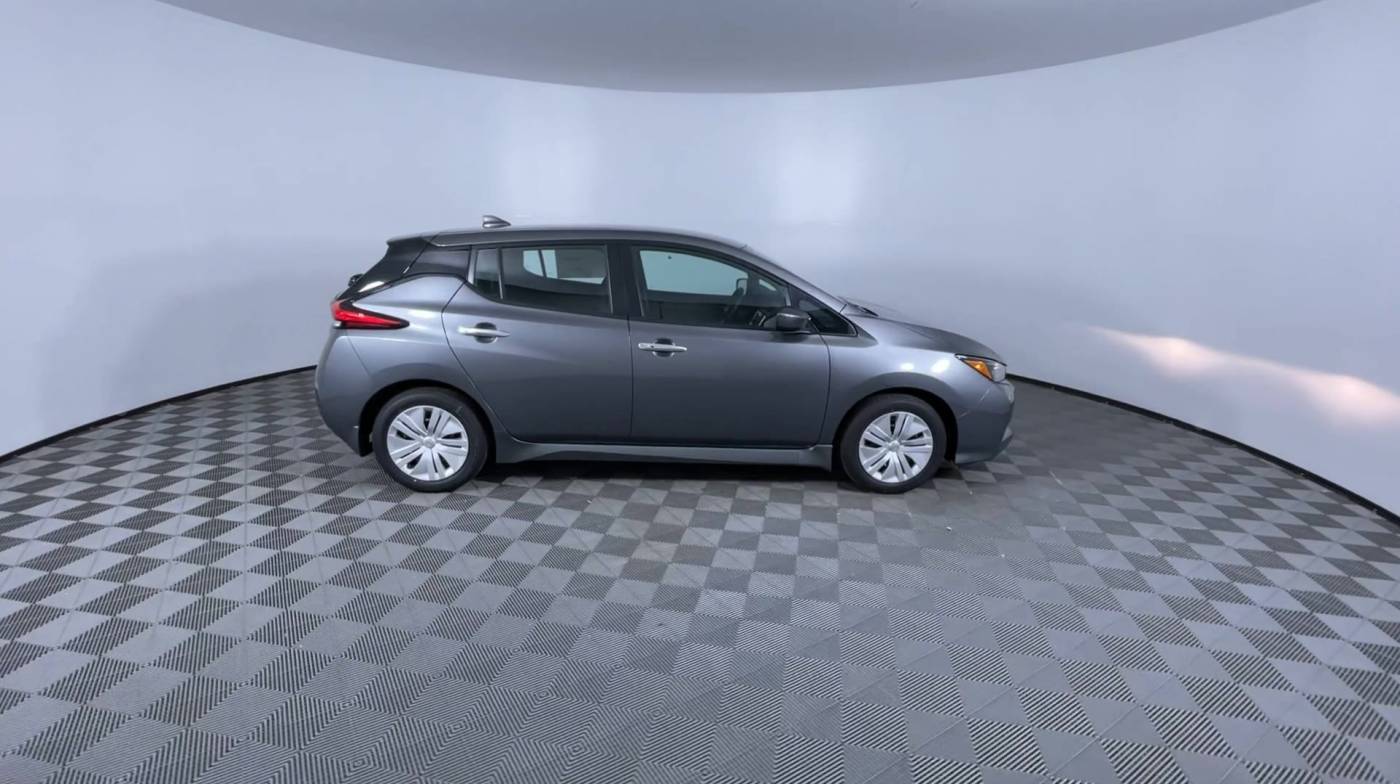 2025 Nissan LEAF 1N4AZ1BV7SC563109