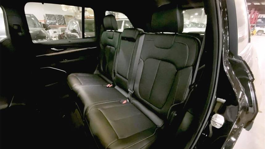 2025 Jeep Grand Cherokee 1C4RJYB65S8680583