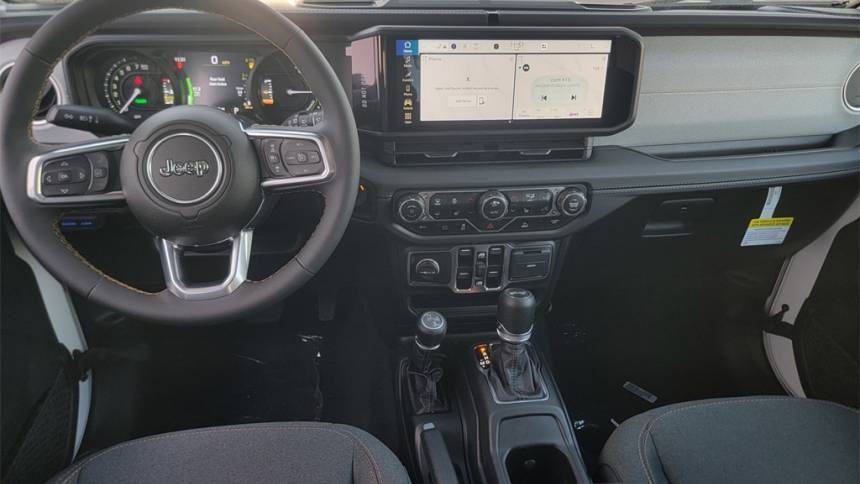 2025 Jeep Wrangler 1C4RJXP60SW512378