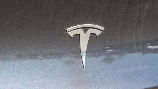 2023 Tesla Model Y 7SAYGAEE4PF743607