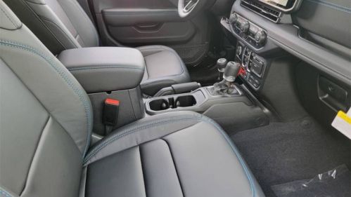 2025 Jeep Wrangler 1C4RJXR62SW512380