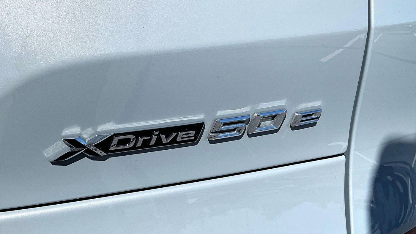 2024 BMW X5 5UX43EU06R9U06727
