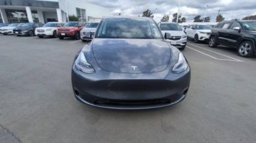 2023 Tesla Model Y 7SAYGDEF7PF645536