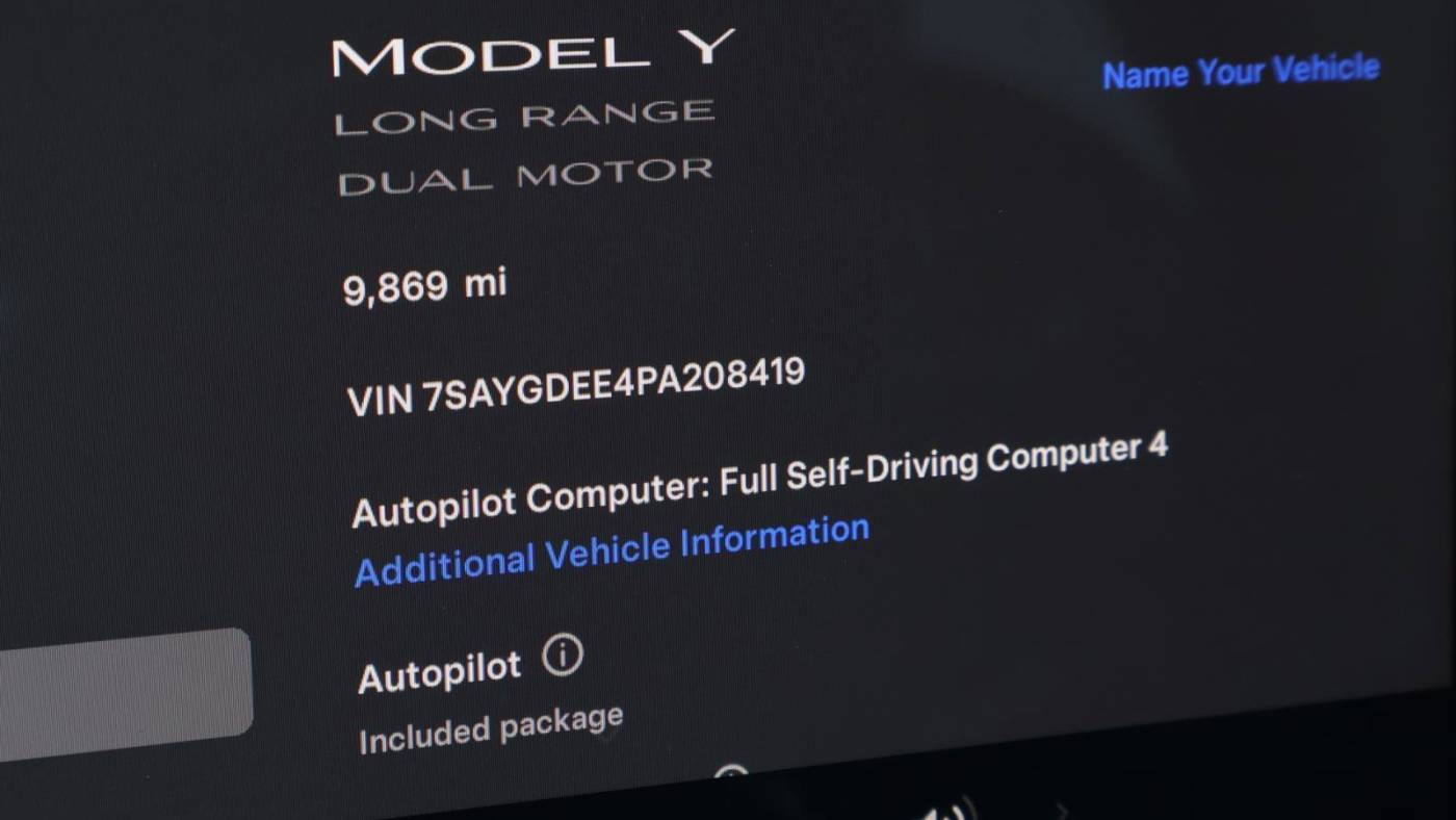 2023 Tesla Model Y 7SAYGDEE4PA208419