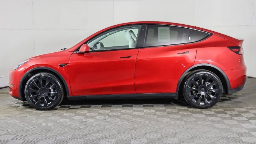 2022 Tesla Model Y 7SAYGDEE1NF443537