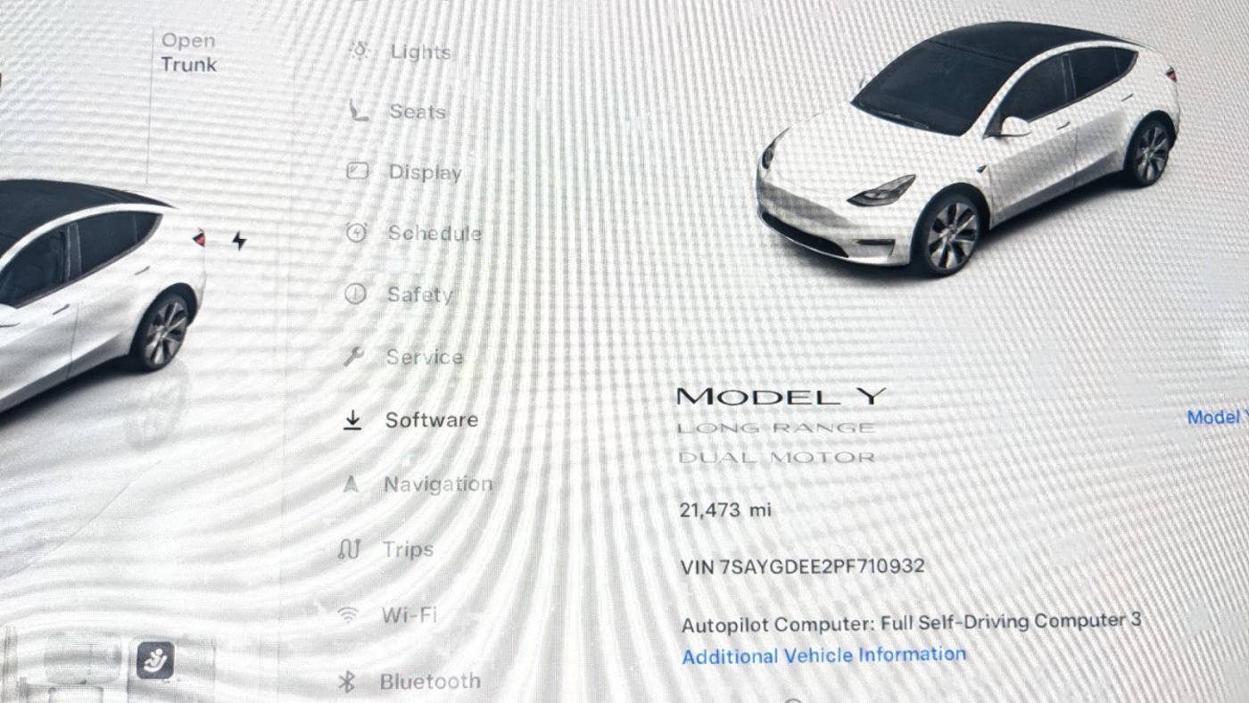 2023 Tesla Model Y 7SAYGDEE2PF710932