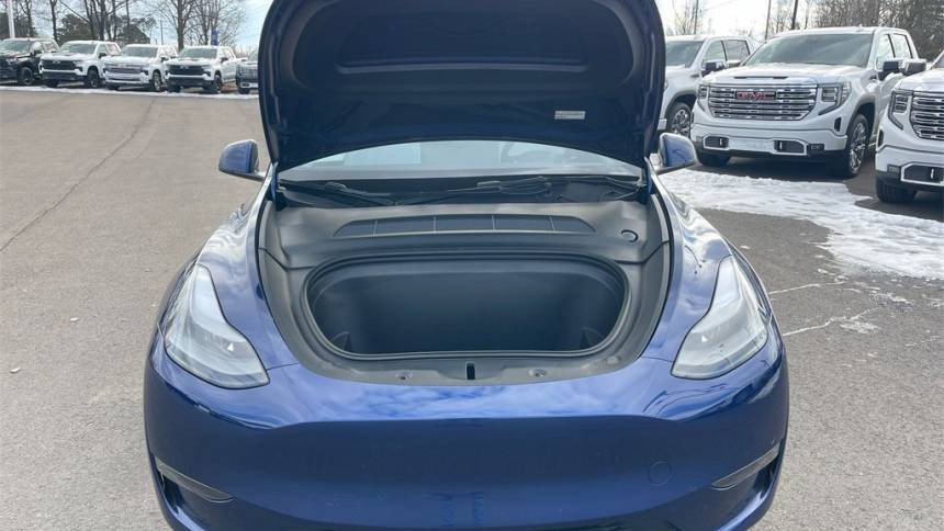 2023 Tesla Model Y 7SAYGAEE8PF790753