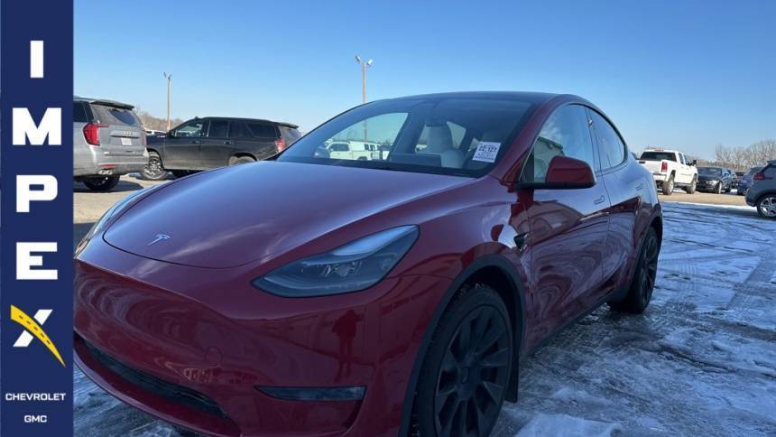 2023 Tesla Model Y 7SAYGAEE0PF708305