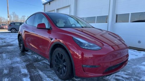 2023 Tesla Model Y 7SAYGAEE0PF708305