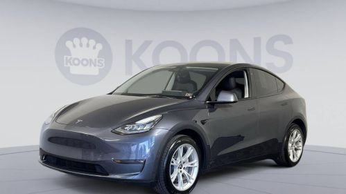 2022 Tesla Model Y 7SAYGDEE5NF357485