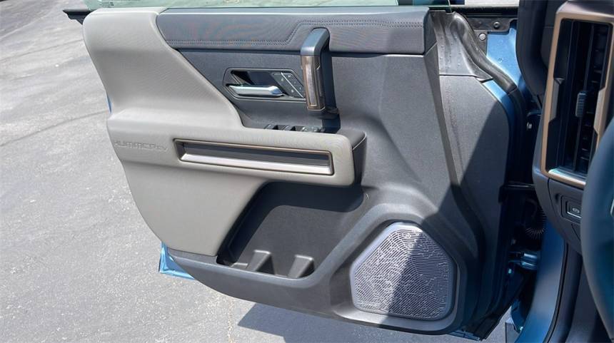 2024 GMC HUMMER EV SUV 1GKB0SDC4RU112125