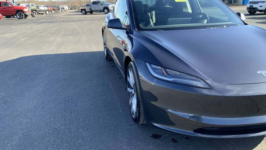 2024 Tesla Model 3 5YJ3E1EB0RF794575