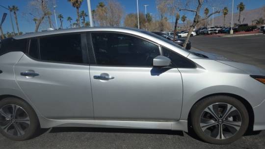 2022 Nissan LEAF 1N4AZ1CV1NC555509